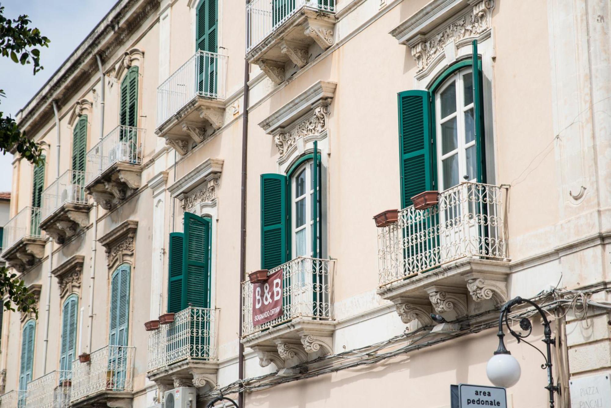 Sognando Ortigia Bed & Breakfast Syracuse Bagian luar foto